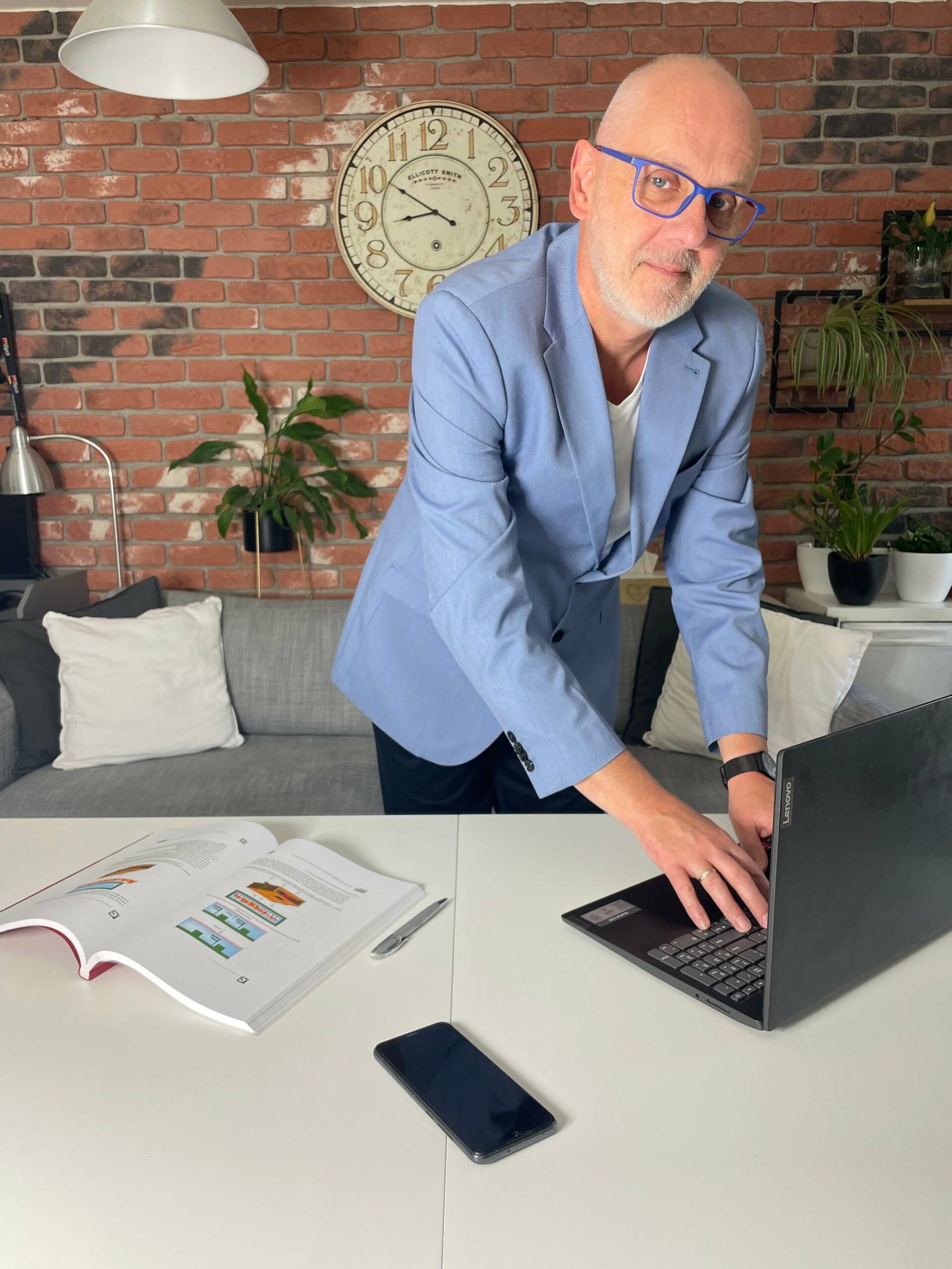 praca-komputer-instrukcja